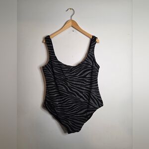 MARA HOFFMAN PERSEPHONE Print One-Piece Swimsuit Size 3X